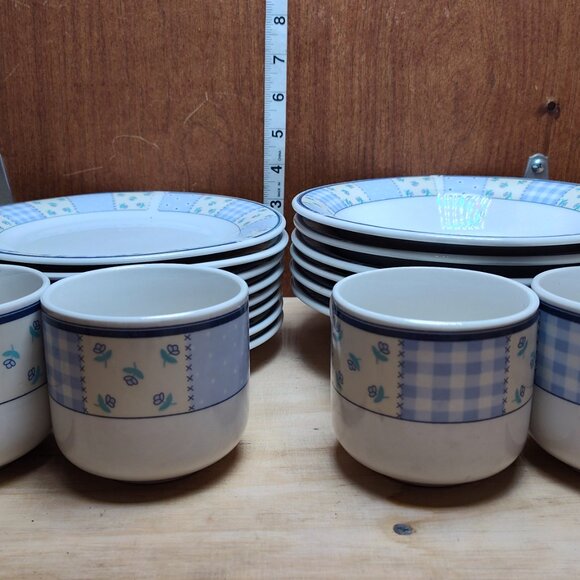 Used 18pc Gibson Designs HOME VALLEY Lilac Flowers Salad Plates, Bowls & Cups - Picture 2 of 16